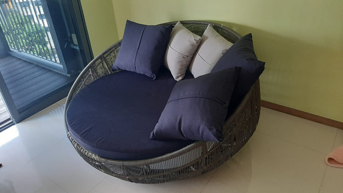 customized outdoor cushion