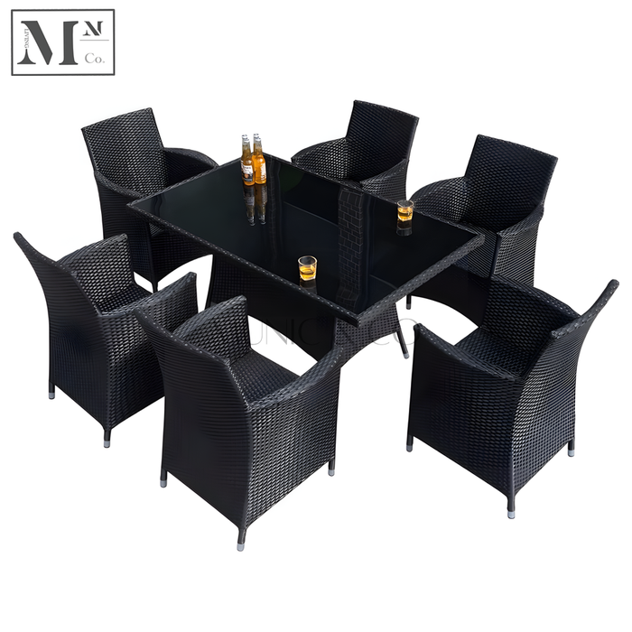 HORME Outdoor Dining Set in Rattan Weave