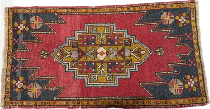 Mini Rug No. 31 - Neighborhood Rugs