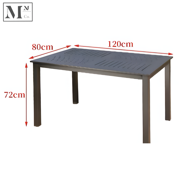 Table / 120 cm